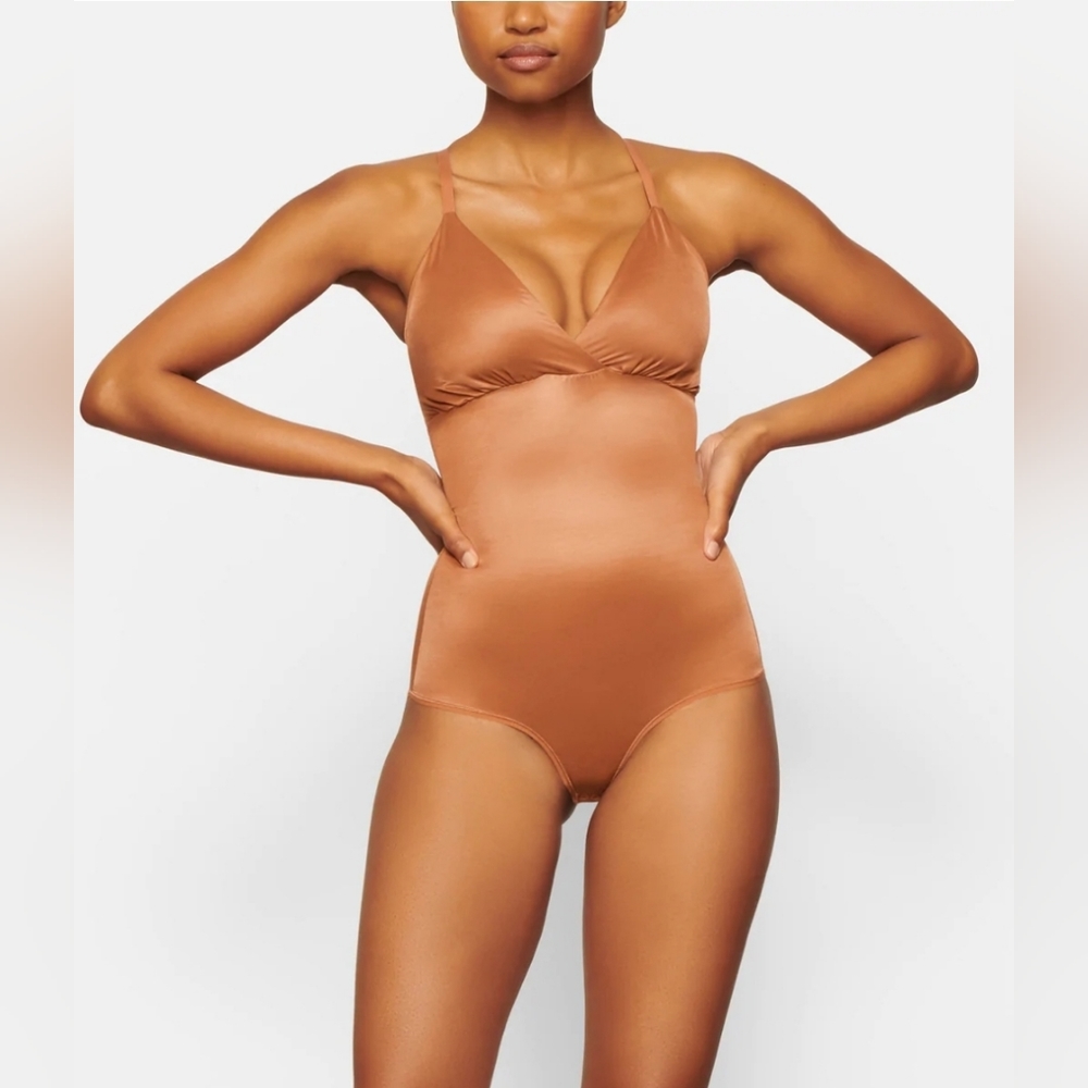 SKIMS Shapewear Bodysuit in Tan